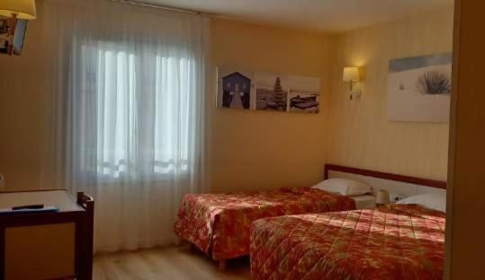 Hotel Sables D'O Et Son Restaurant Le 16 Bis Les Sables-dʼOlonne Exteriör bild