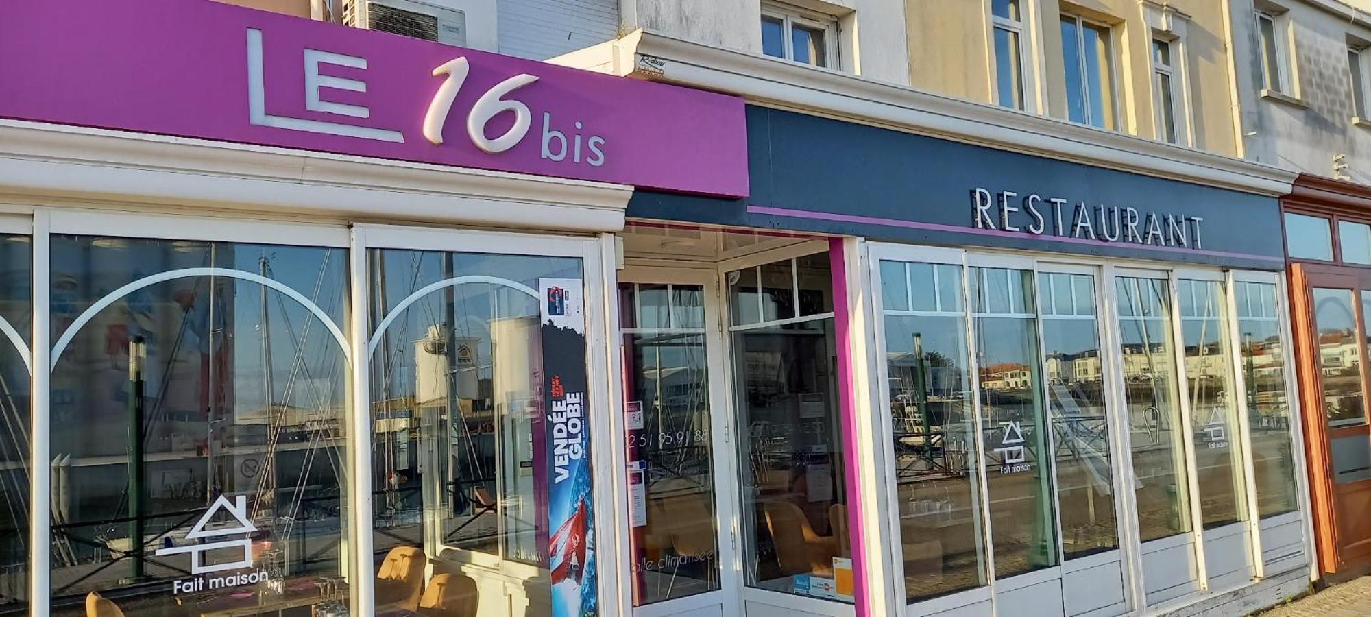 Hotel Sables D'O Et Son Restaurant Le 16 Bis Les Sables-dʼOlonne Exteriör bild